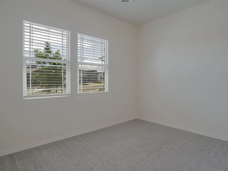 6832 Gables Trl — Photo 17