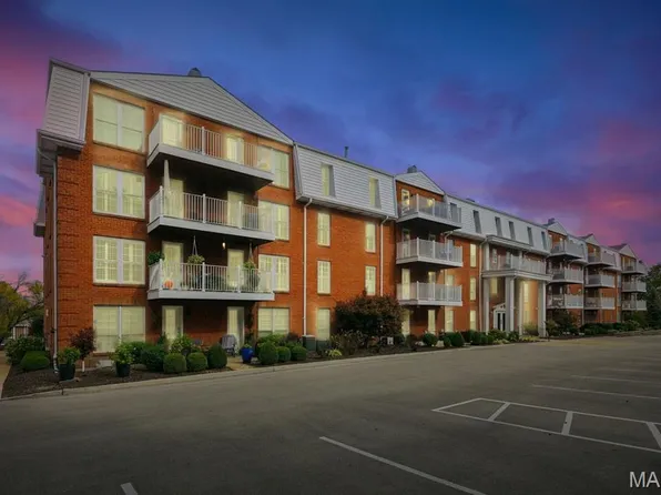 14443 Bantry Ln APT 1, Chesterfield, MO 63017