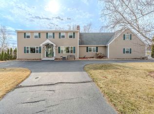 7 Taschereau Blvd, Nashua, NH 03062