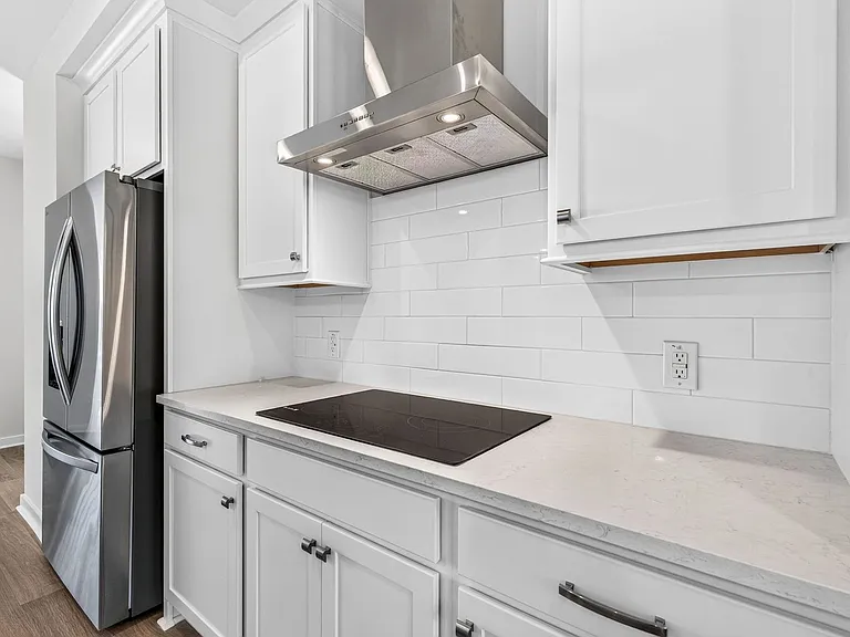 417 Talbot Dr — Photo 13