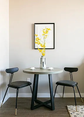 Rented by MNS | media 6