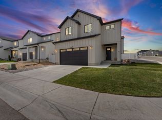 6632 S Glade Creek Dr, West Jordan, UT 84081
