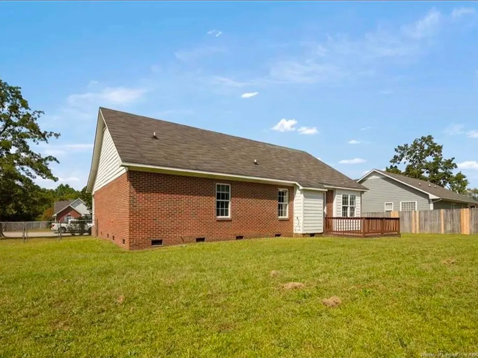 3 bed, 2.0 bath, 1468 sqft, $1,875 — Photo 4