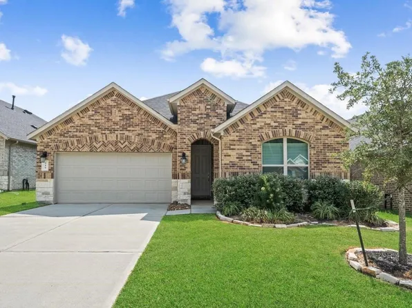 519 Newcomb Hollow Dr, Conroe, TX 77304