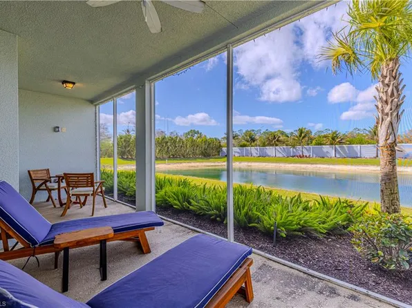 2561 Seychelles DR #304, NAPLES, FL 34112