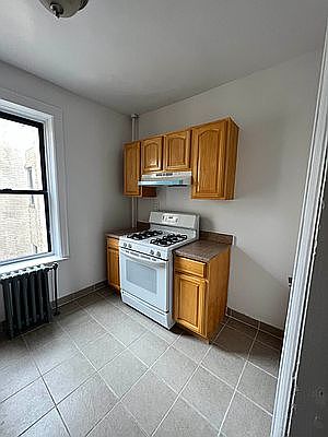 4th image of 94-80 218th St #5