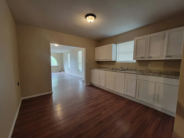 607 Gulf St — Photo 11