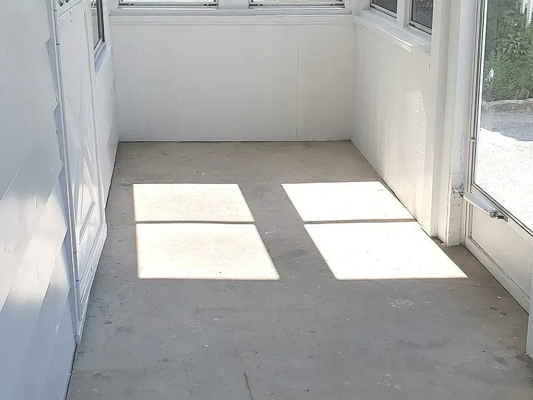 Russell St — Photo 16