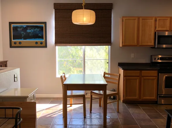 1520 Ruby Cliffs Ln Unit 201, Las Vegas, NV 89144