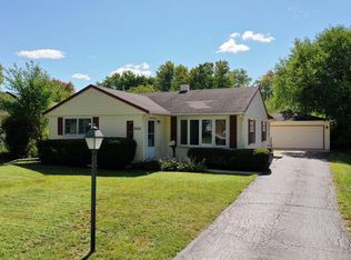 3003 Martin Ln, Rolling Meadows, IL 60008