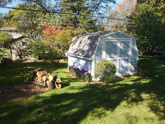 3rd image of 4137 Brandywyne Dr