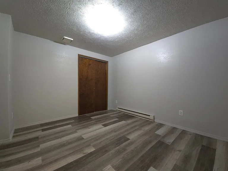 611 Bank Street — Photo 7