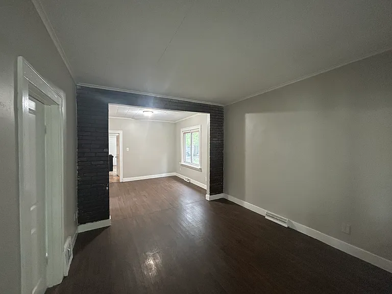 3661 Connecticut St — Photo 16