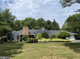 14 Baldwin St, Pennington, NJ 08534