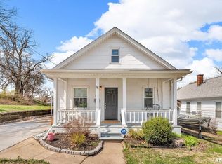 546 31st St, Rock Island, IL
