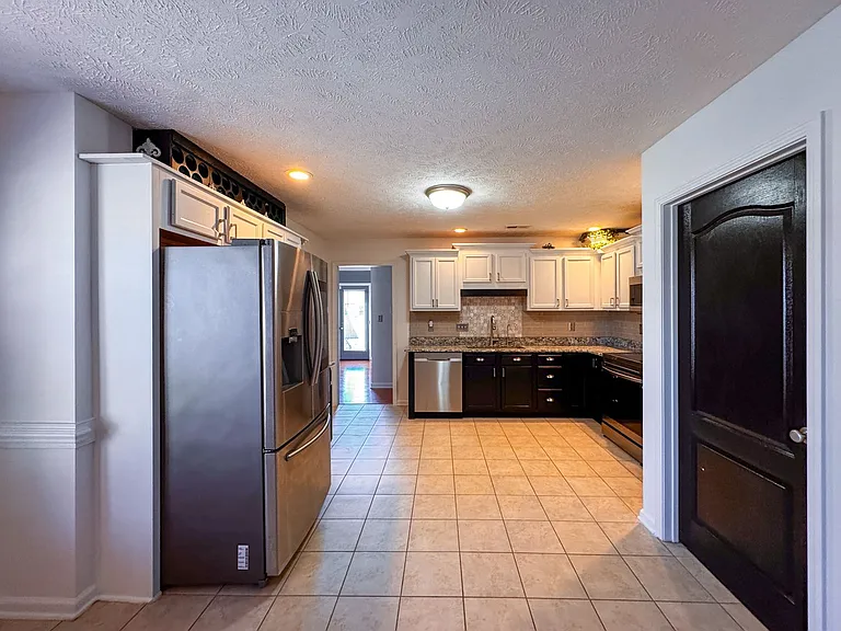 5929 Blue Sky Ln — Photo 9