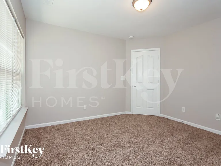7411 Mary Jo Helms Dr — Photo 11