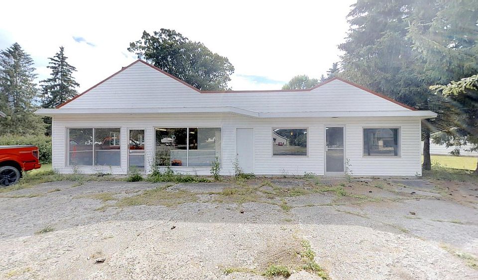 1st image of 70 S Main St