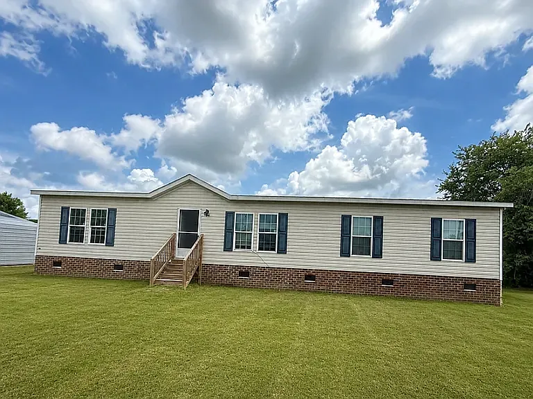 104 N Cherie Ct