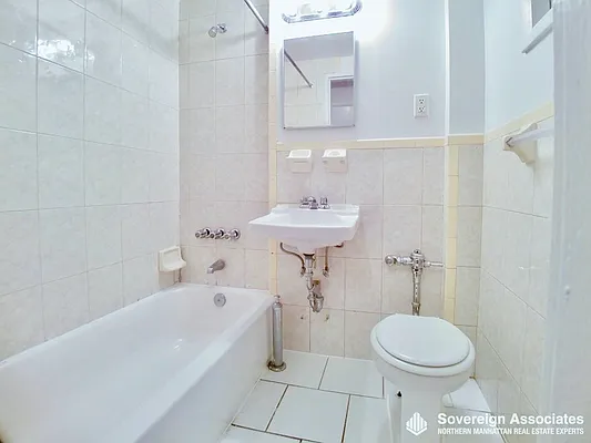 Rented by Sovereign Associates | media 4