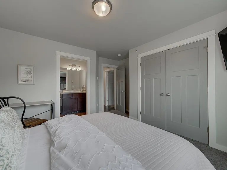 364 Enterprise Blvd #12 — Photo 15
