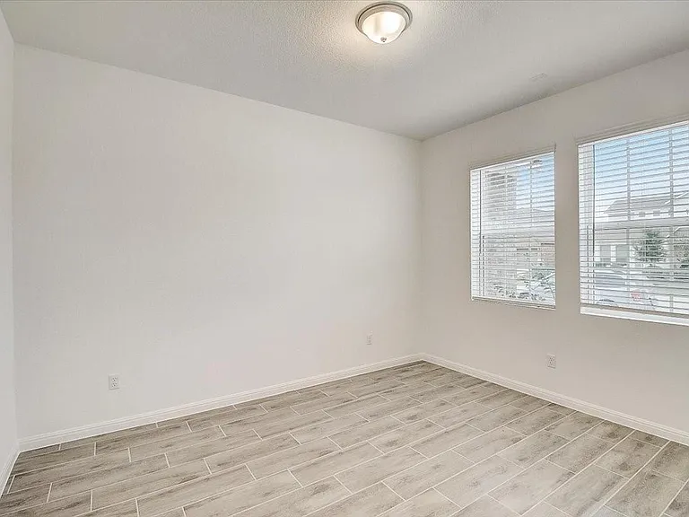 117 Lacey Oak Loop — Photo 6
