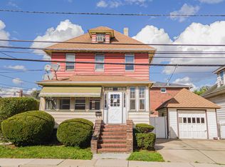 214 Front St, Secaucus, NJ 07094