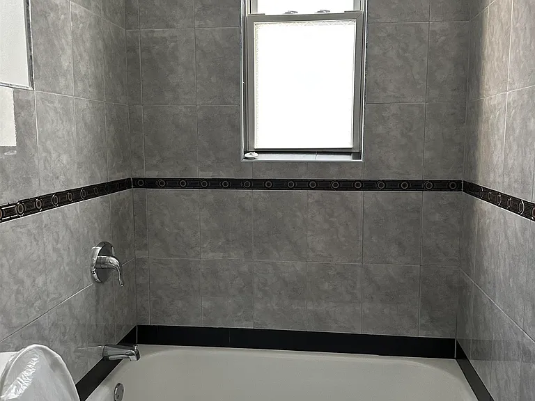 156 Clerk St #2 — Photo 13