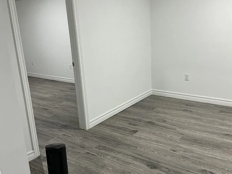 88 Casabel Dr #BASEMENT — Photo 21