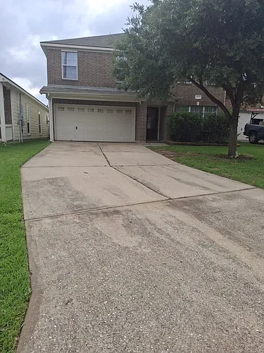 4513 Upland Circle Dr Photo 1