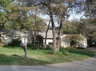 1901 Willow Way Cir, Edmond, OK 73013