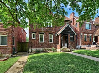 Castle-esque, Saint Louis, MO 63139