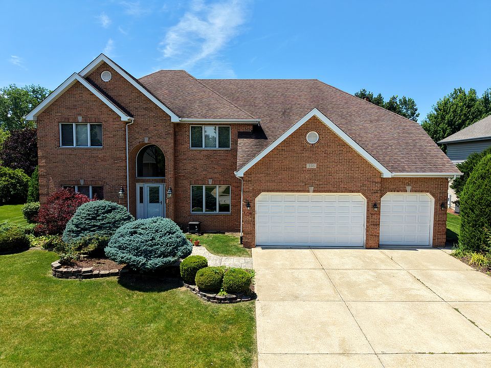 1st image of 336 Tuttle Dr