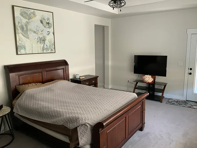 8380 N Lakeshore Dr — Photo 10