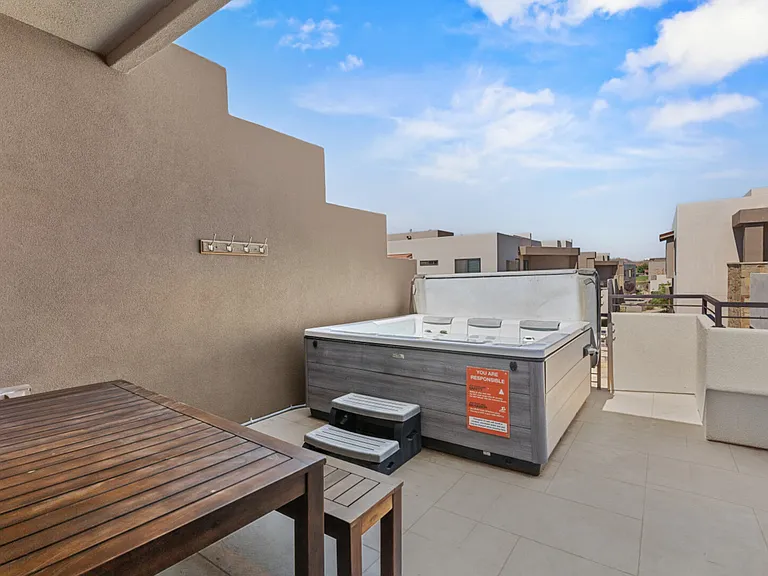 N Canyon Greens Dr — Photo 30