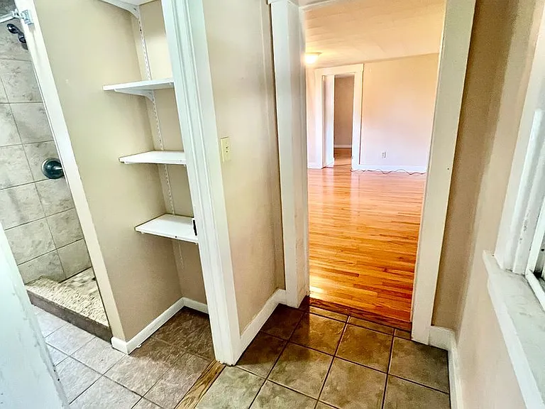 443 Walnut St — Photo 9