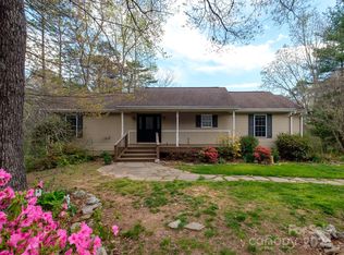 70 Summit Rise Rd, Pisgah Forest, NC 28768