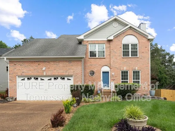 136 E Hbr, Hendersonville, TN 37075