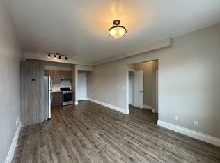 104 N Grove St #502, East Orange, NJ 07017