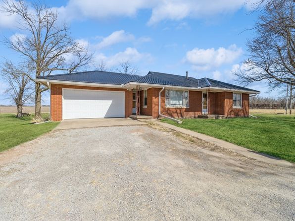 101 W Wright St, Seymour, IA 52590