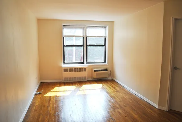 Rented by Barshay Brokerage | media 13