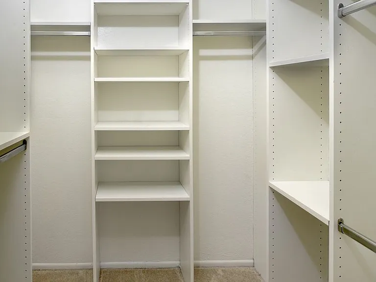 Walk-in closet