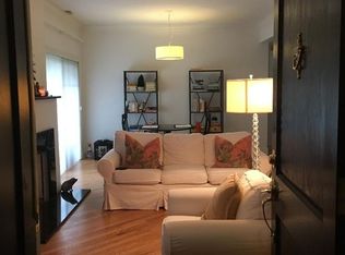 5317 S Harper Ave #3, Chicago, IL 60615