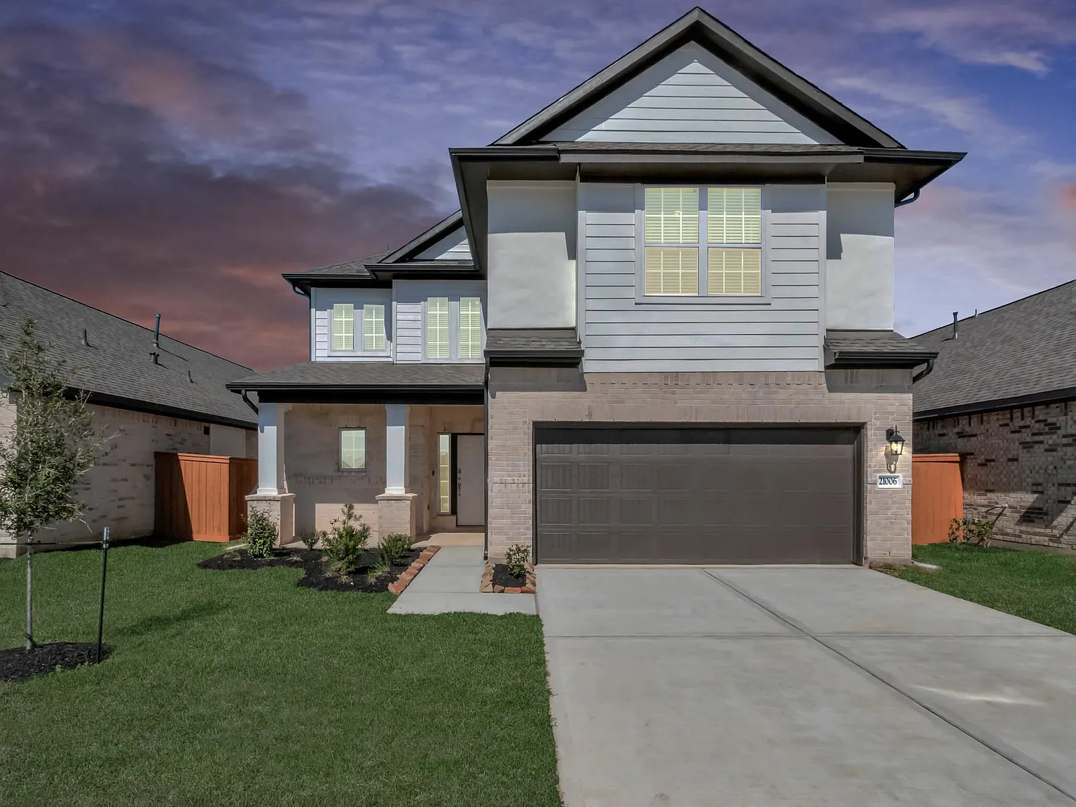 4 bed, 2.5 bath, 1804 sqft, $2,899 — Photo 1