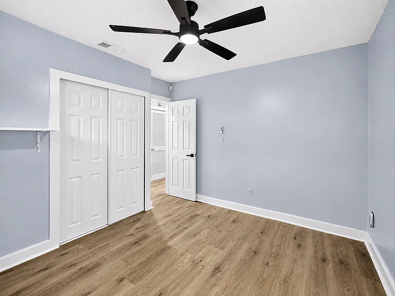 5 Warren Dr — Photo 12