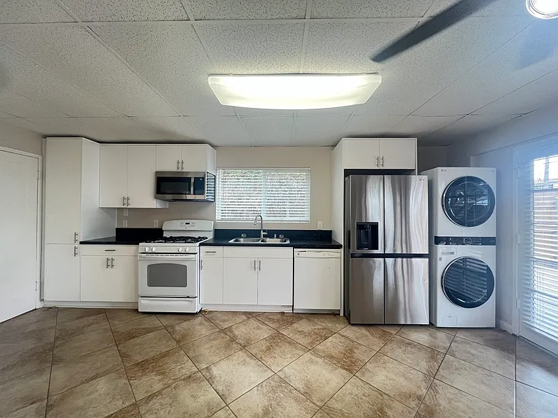 4938 W Point Loma Blvd #B