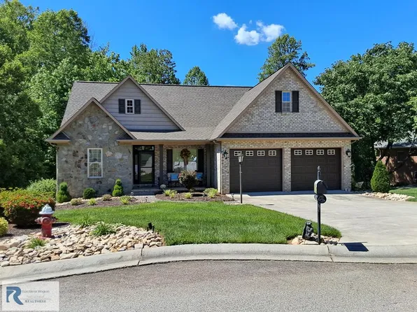 202 Tyler Dr, Danville, VA 24540
