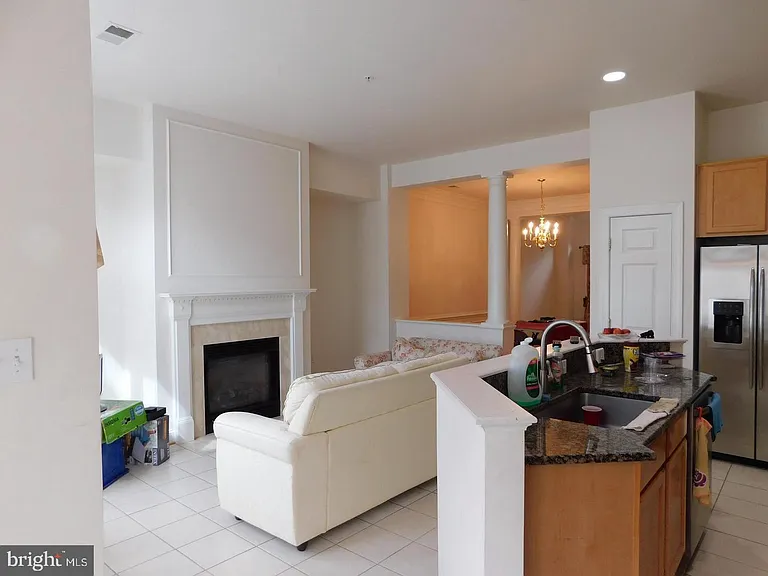 724 Ridgemont Ave — Photo 8