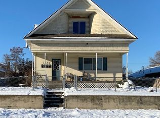 1423 N Post St APT 4, Spokane, WA 99201