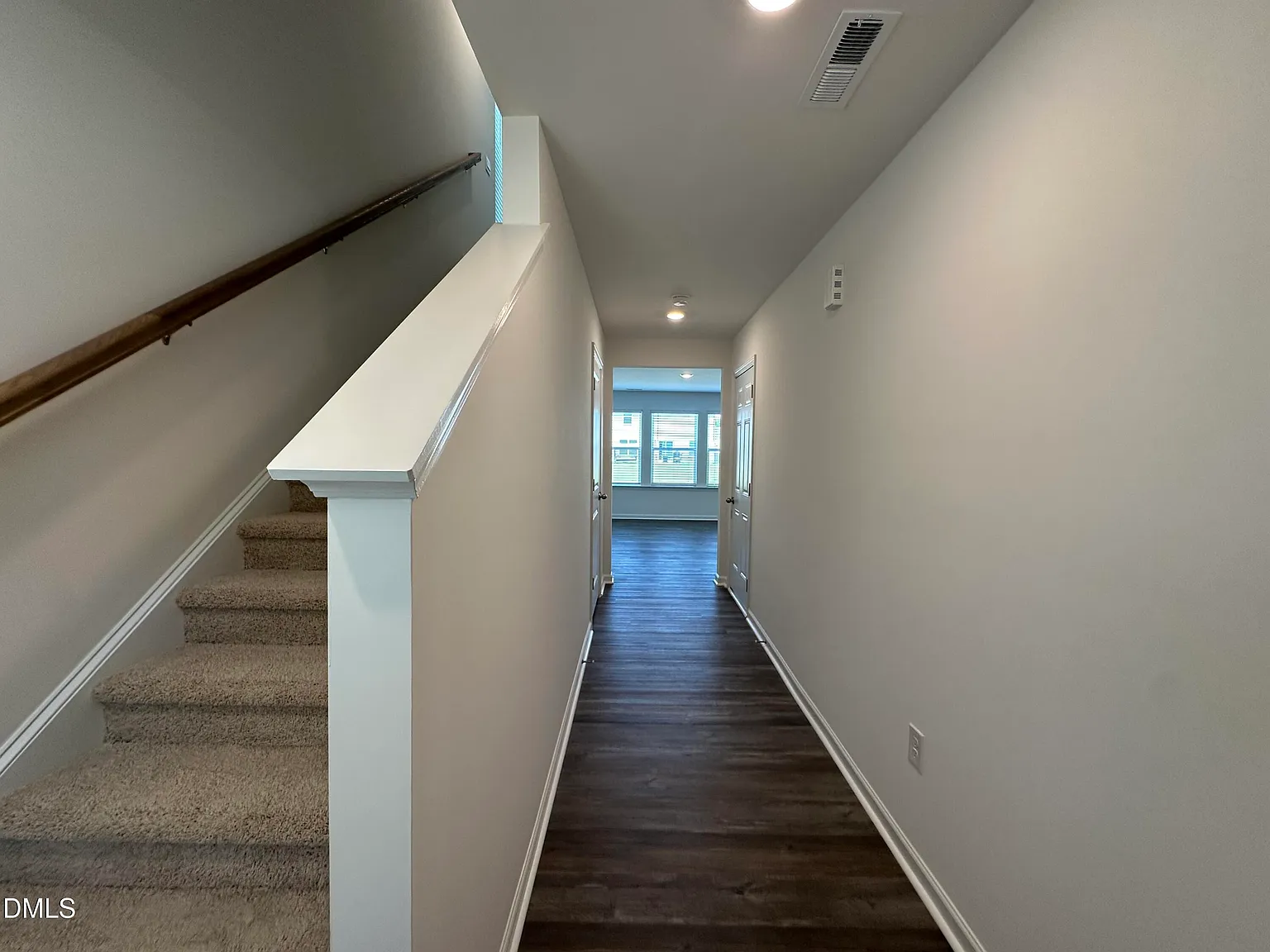 3 bed, 2.5 bath, 1749 sqft, $1,895 — Photo 3